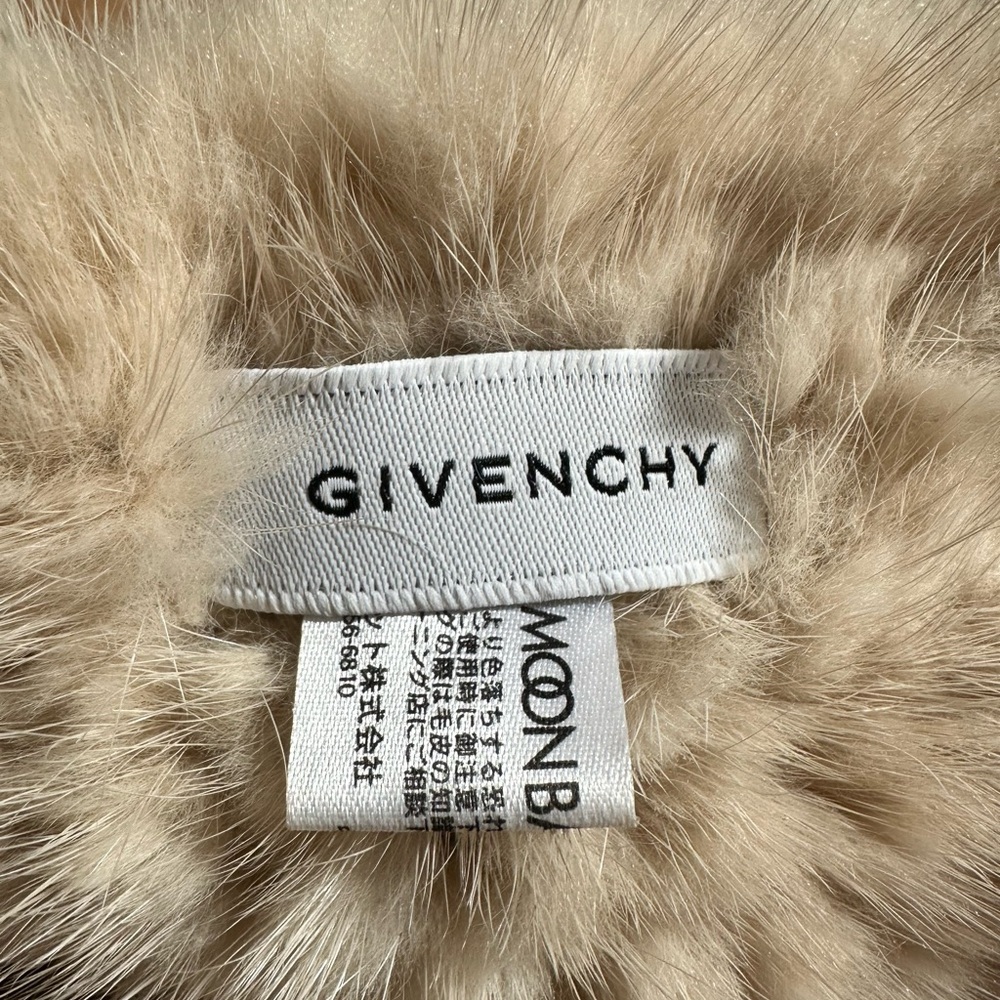 Givenchy Cream Scarf - Picture 2 of 2